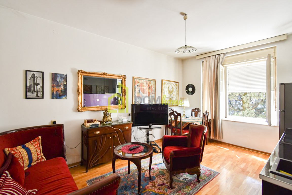 Jednosoban stan 45m2, Centar